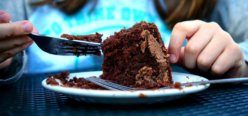 Abbuffate compulsive e incontrollate come uscirne? - Psichiatra Roma